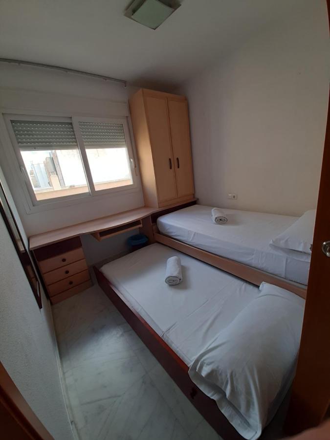 Malaga Apartament Heroes De Sostoa Zewnętrze zdjęcie